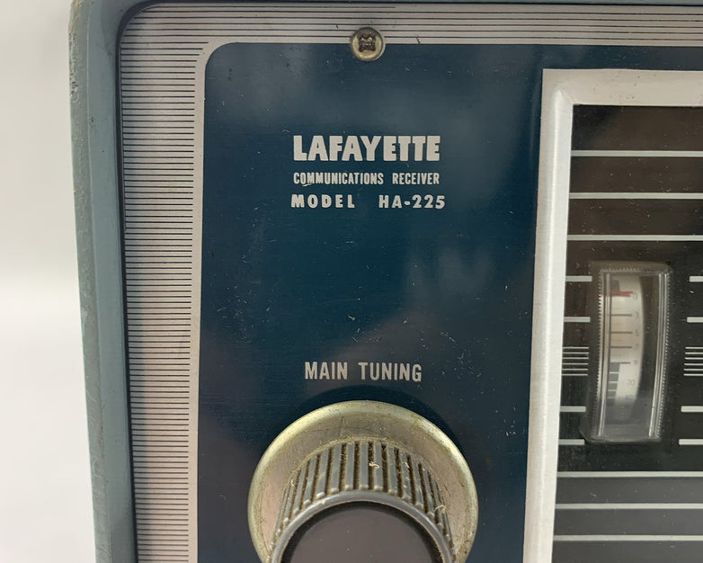 Lafayette HA-225 Communications Receiver - Parts or Repair No Antenna No Signal
