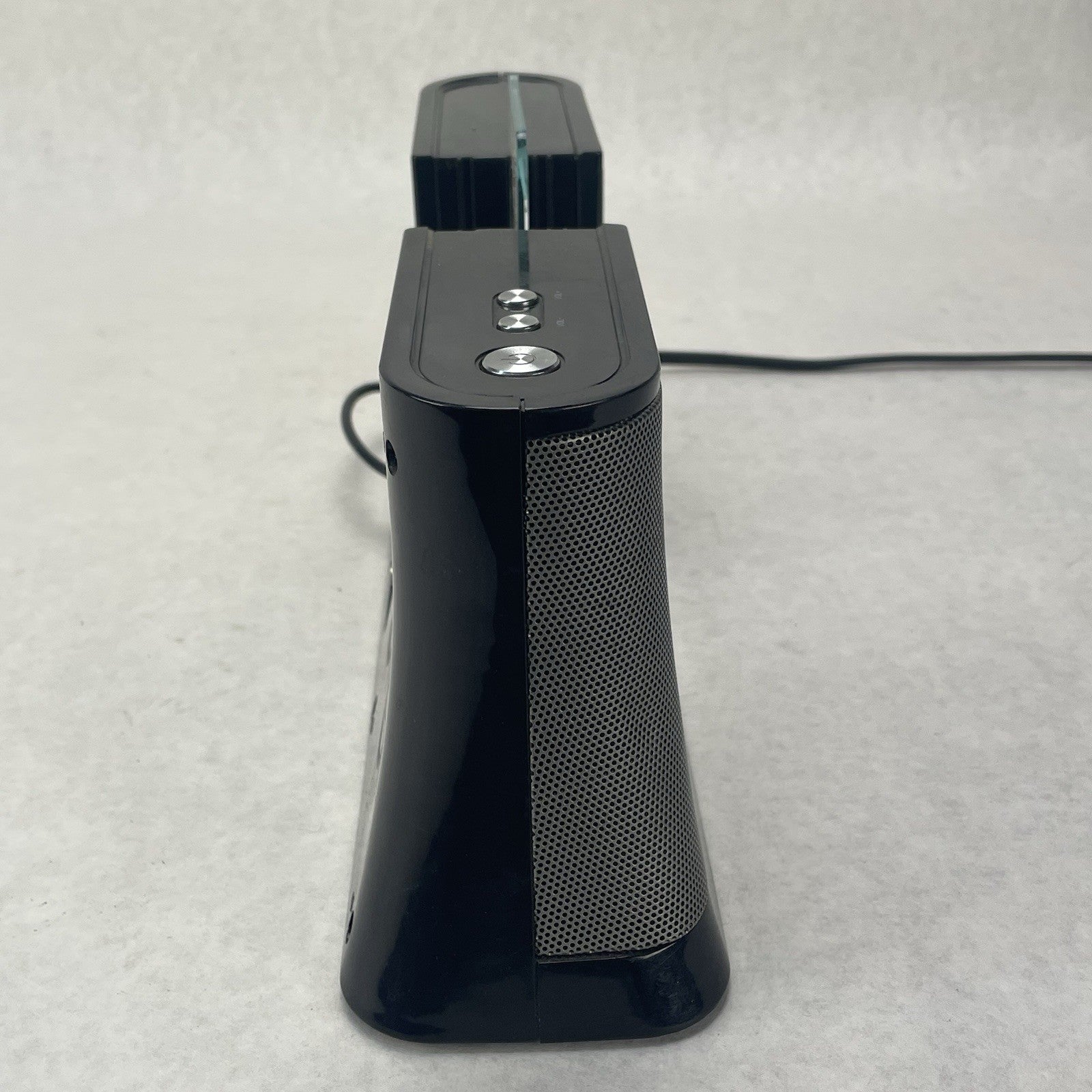 iLive ISPK2806 Black Amplified Speaker Docking System for iPod & iPod Nano5