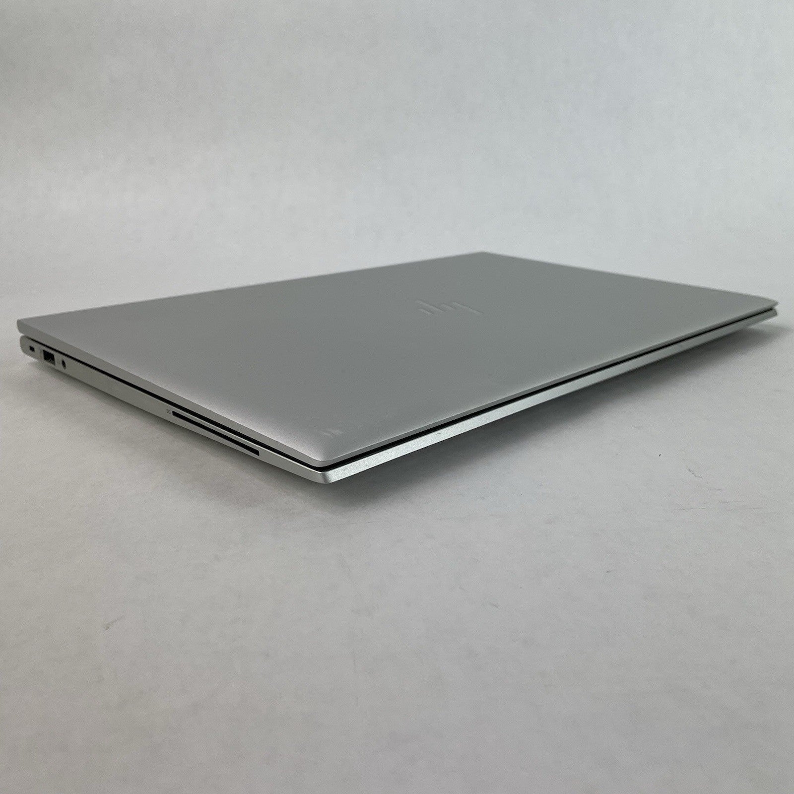 HP EliteBook 850 G8 15.6" i7-1185G7 3.00 GHz 8 GB RAM No SSD/OS/AC - Bad USB12