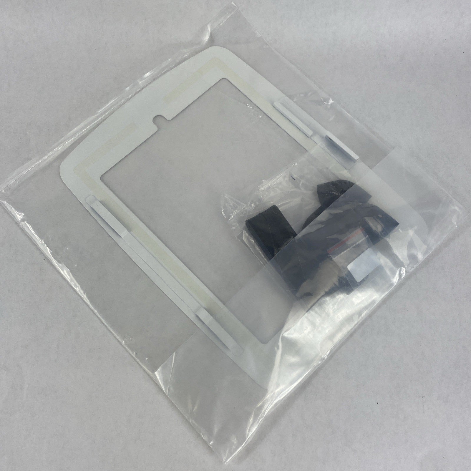 BossTab BFU0-2004 Fusion White Faceplate iPad Pro 10.5"5