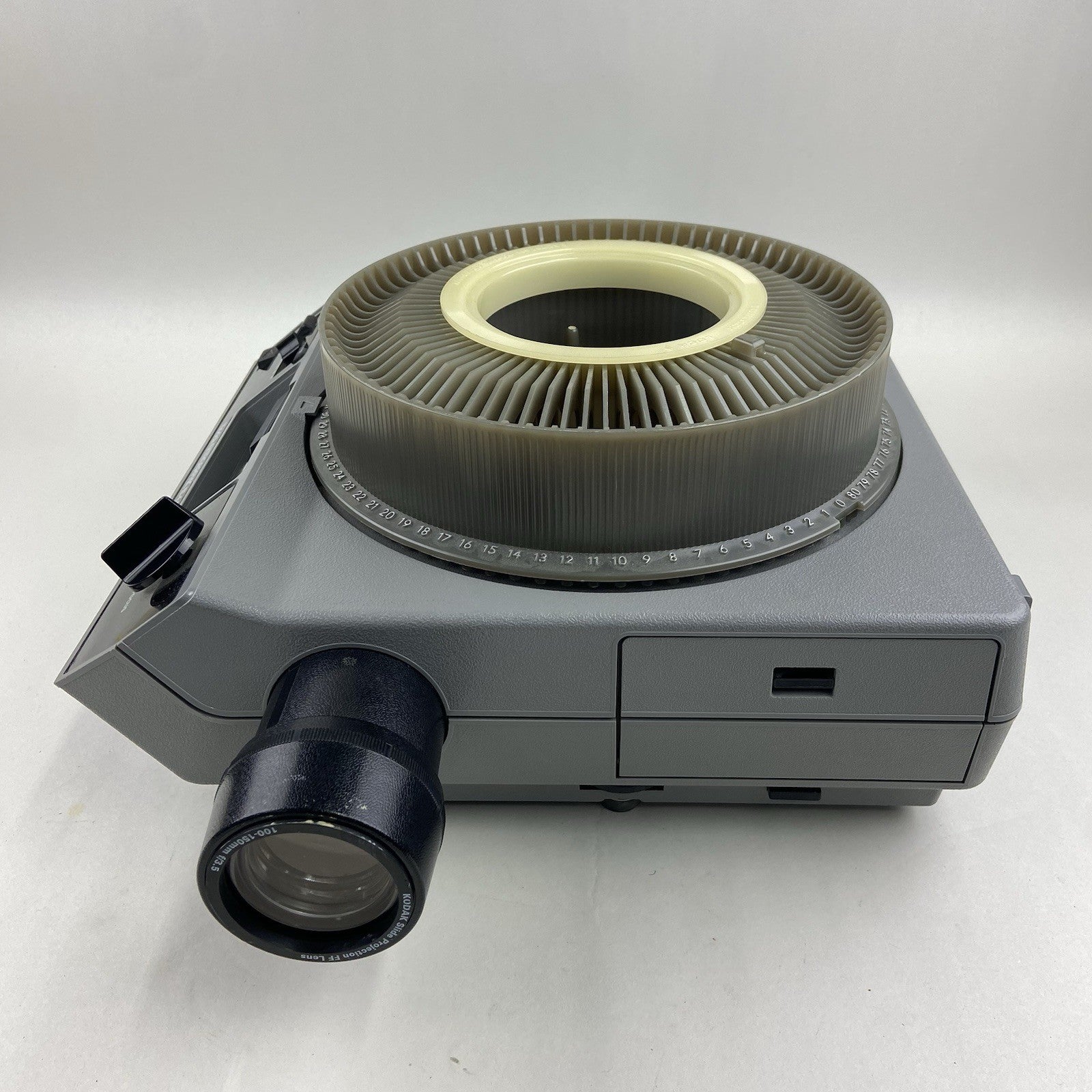 Vintage Kodak Ektagraphic III AM Slide Projector3