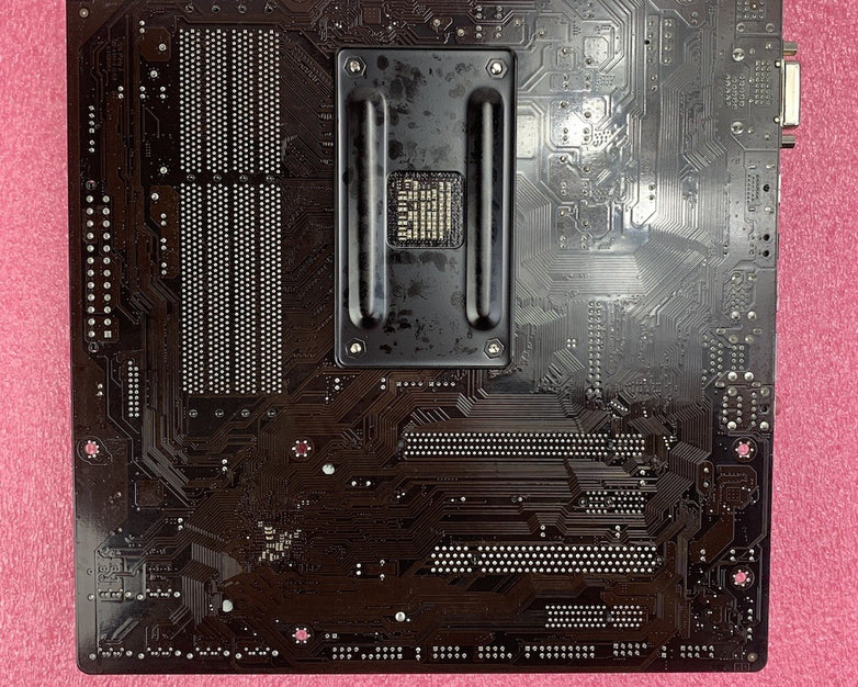 Gigabyte F2A75M-D3H Motherboard AMD A8-5600K 3.6GHz 4GB RAM w/ Shield