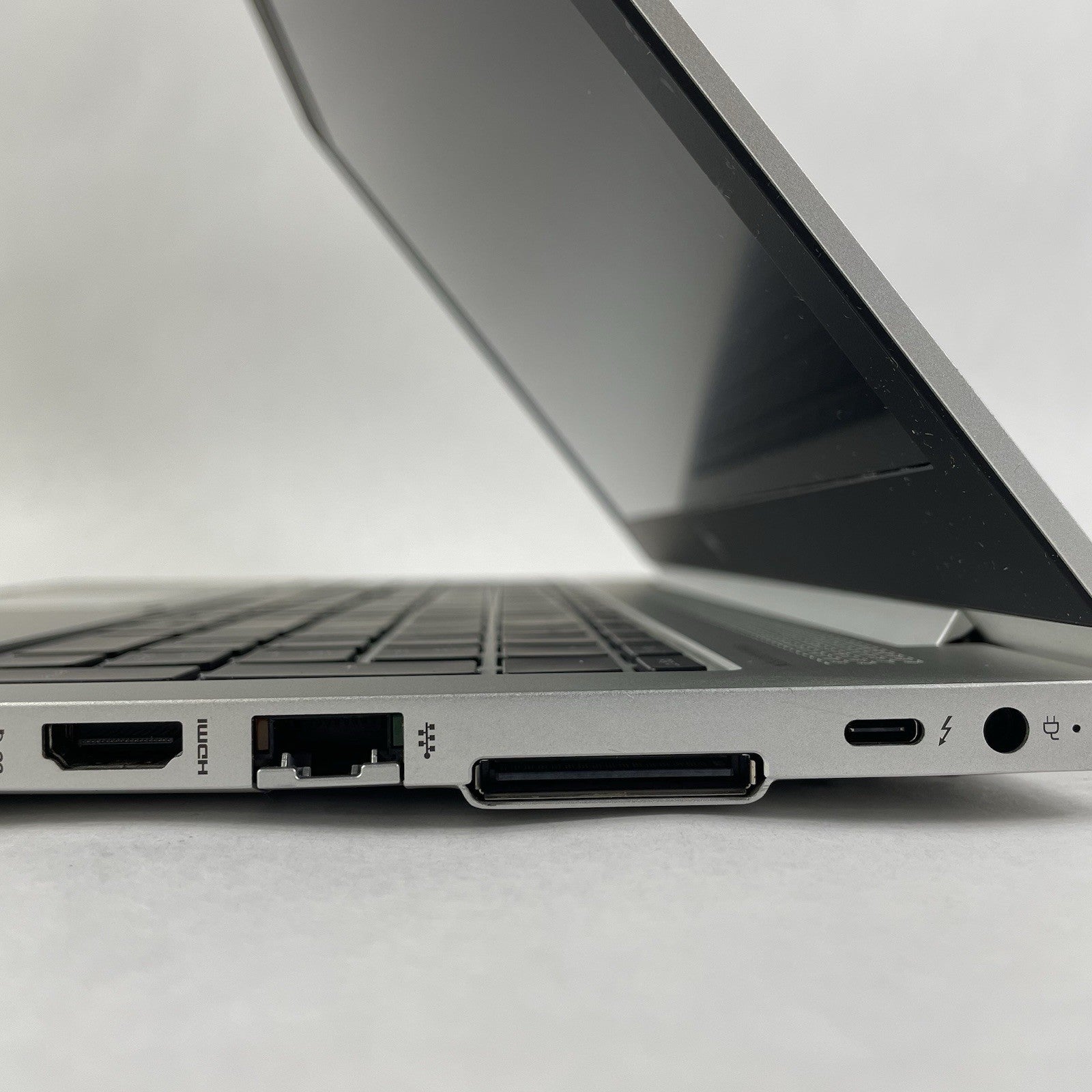 HP EliteBook 850 G5 15.6" i7-8650U 1.90 GHz 8 GB RAM No SSD/OS/AC/Battery6