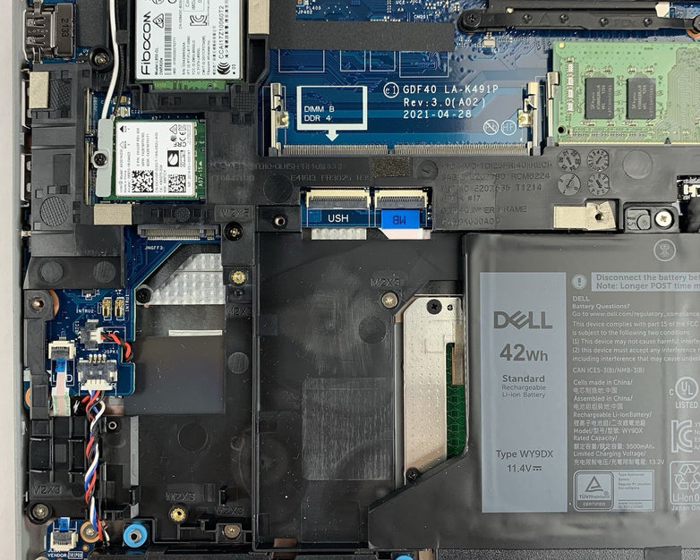 Dell Latitude 5420 14" Laptop i7-1165G7 2.8 GHz 8 GB Ram No OS/SSD/AC No S Key