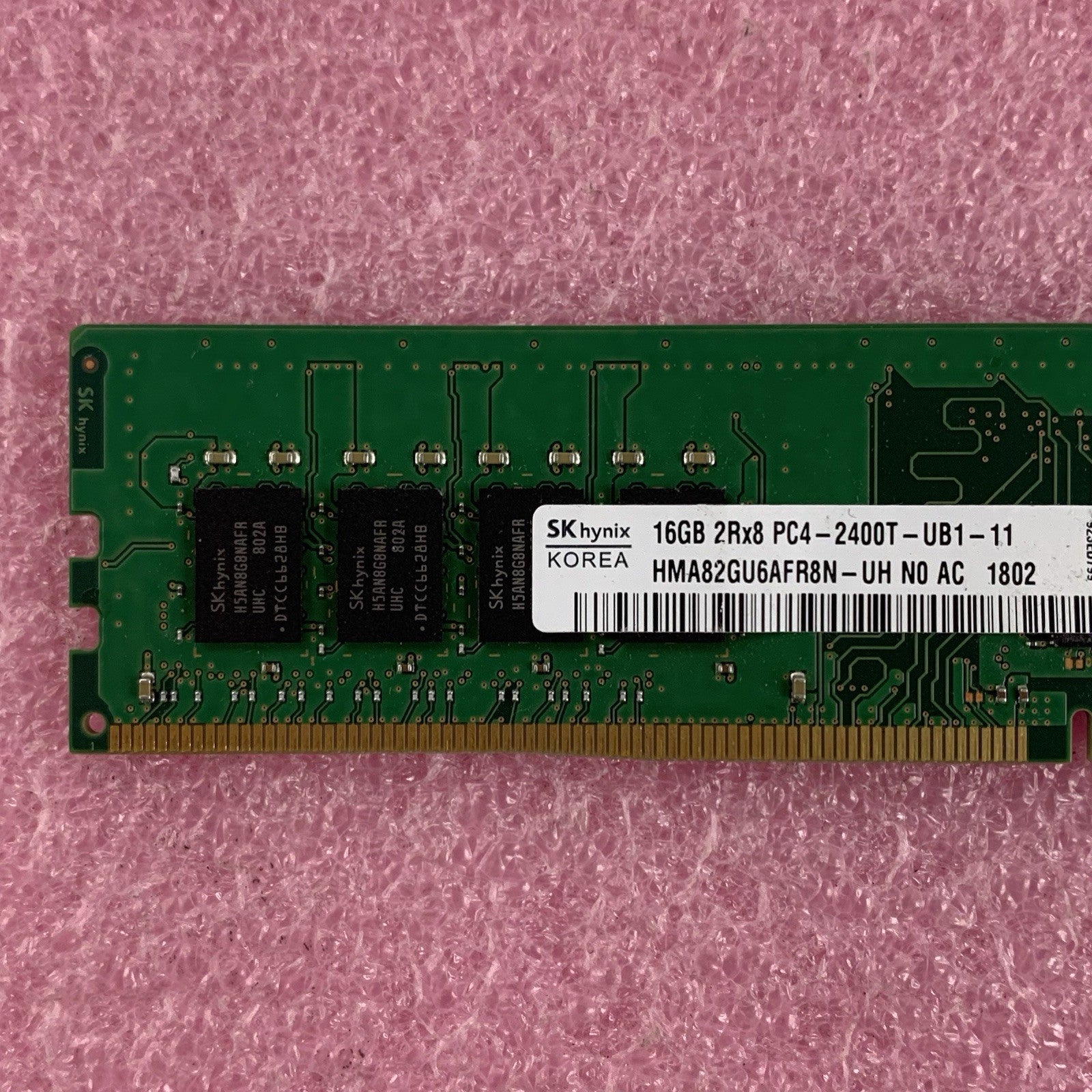 SK Hynix HMA82GU6AFR8N-UH 16 GB 2Rx8 DDR4 2400MHz Desktop Memory Ram2