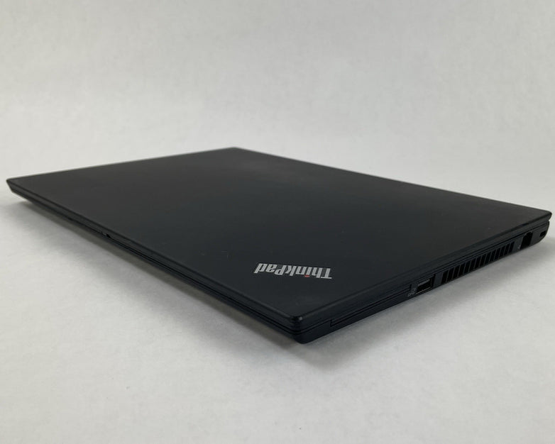 Lenovo ThinkPad T14 Gen 2a 14" Ryzen7 Pro 5850U 1.90 GHz 16 GB RAM No SSD/OS/AC