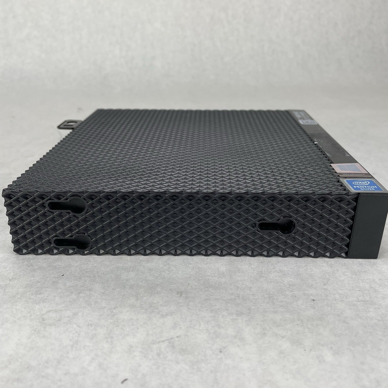 Dell Wyse 5070 Pentium Silver J5005 1.50 GHz 8 GB Ram No SSD No OS