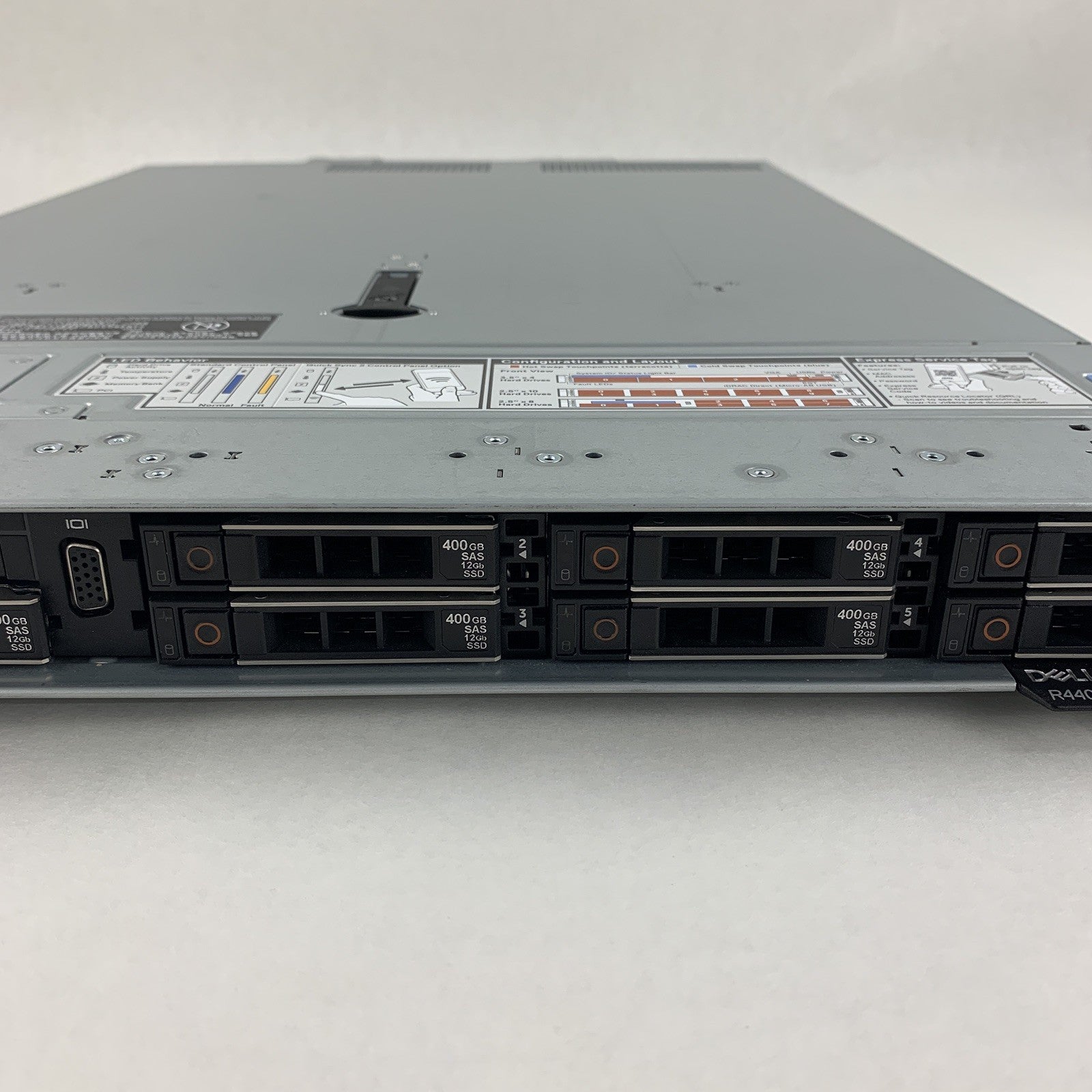 Dell PowerEdge R440 2x Xeon Silver 4110 2.1 GHz 128 GB RAM No HDD NO OS