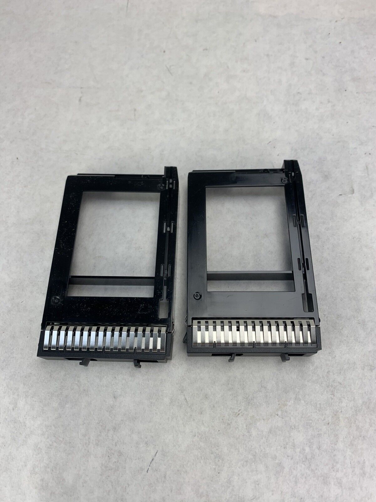 IBM 00FW856 Hard Drive Slot Bank (Lot of 2)