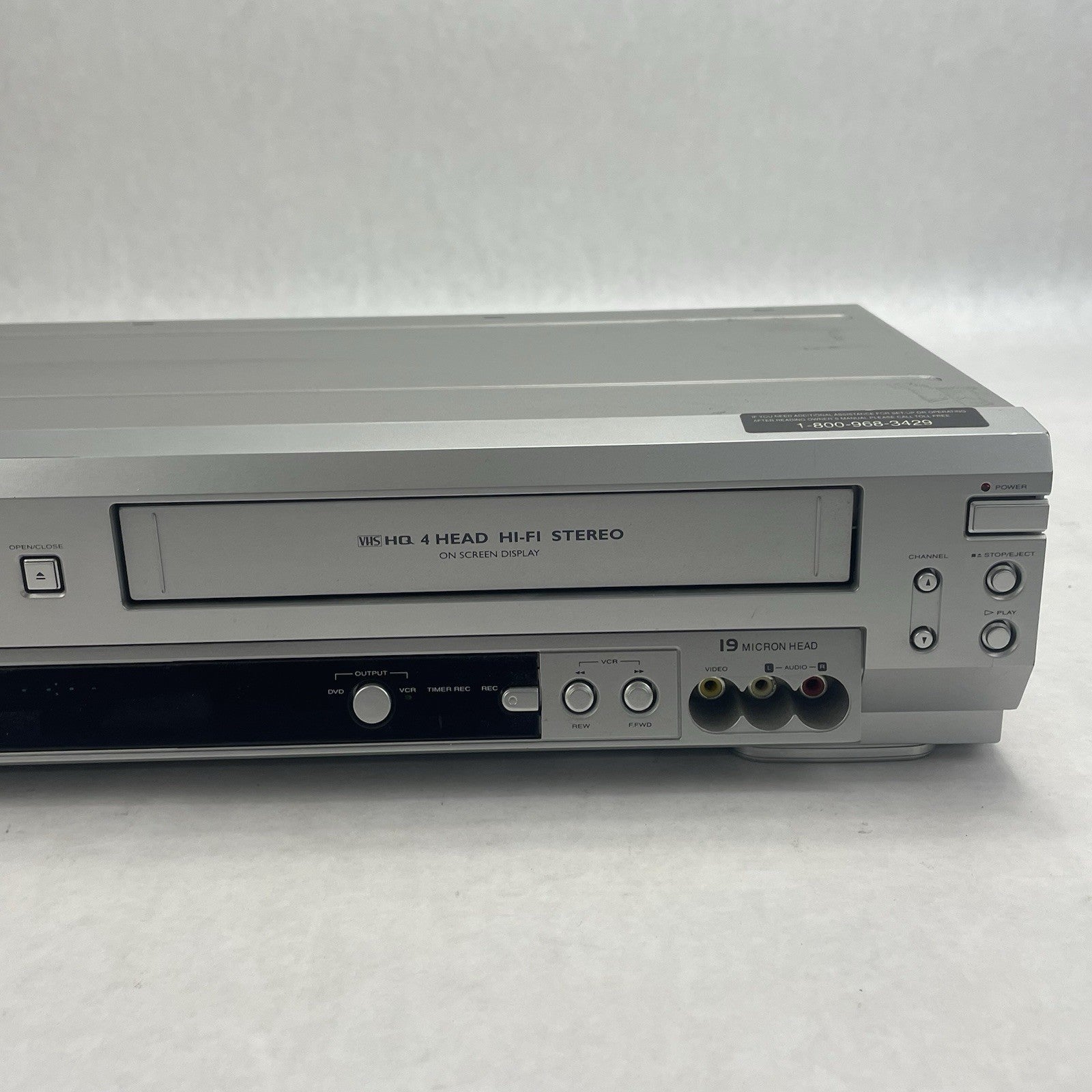 Sylvania SSD803 Video Cassette Recorder & DVD/ CD Player No Remote Tested3