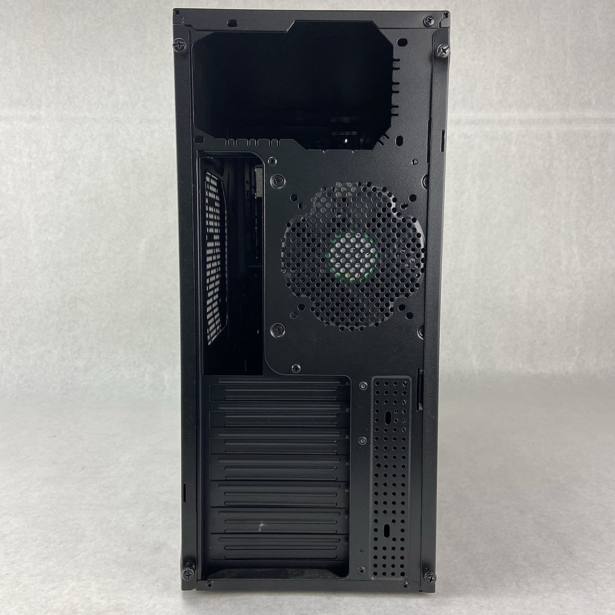 Rosewill Blackbone Mid Tower Computer Case Bare Bones No PSU5