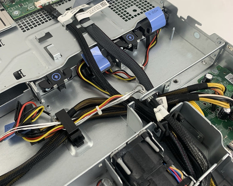Dell PowerEdge R330 1x Xeon E3-1230v5 3.4 GHz 16 GB PERC H330 No OS No HDD