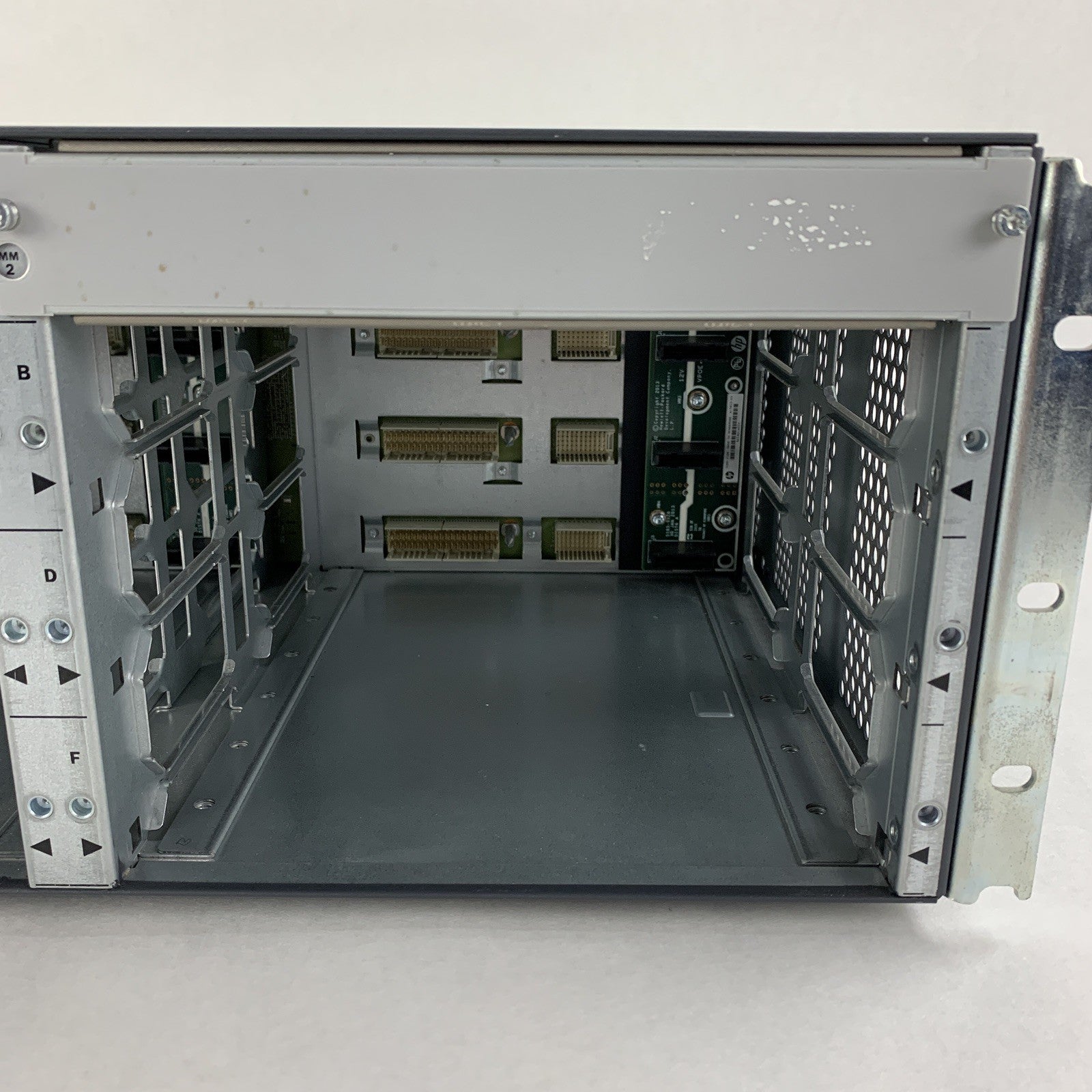 HP J9850A Aruba 5406 ZL2 Switch Chassis NO Modules 2x Power Supply Power Tested