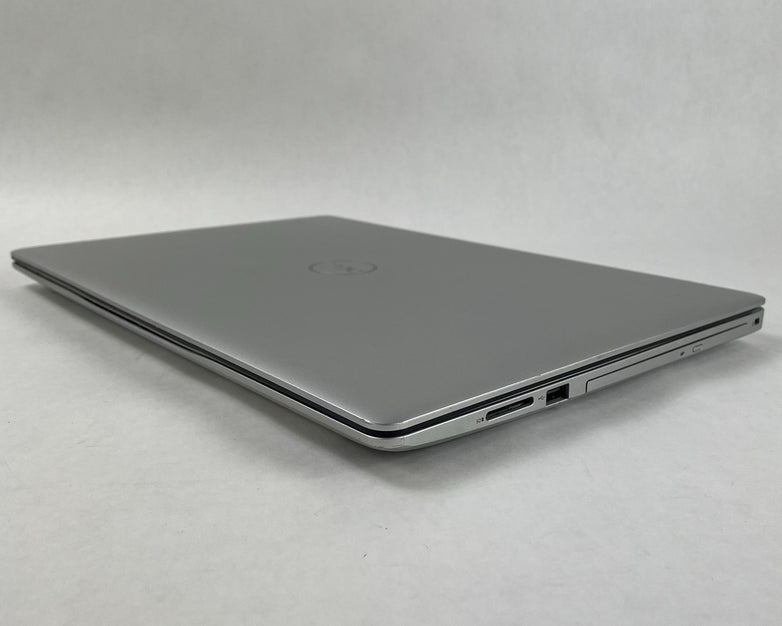 Dell Inspiron P75F Laptop 15.6" i7-8550U 1.80 GHz 12 GB Ram No SSD/OS/AC