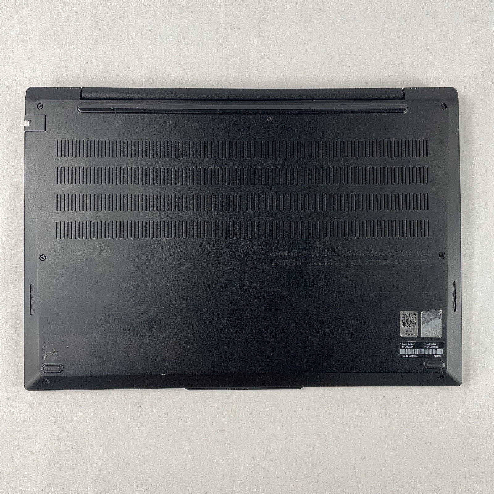 Lenovo ThinkPad E16 Gen 2 16" Ryzen 7 7735U 2.70 GHz 16 GB RAM No SSD No OS READ17