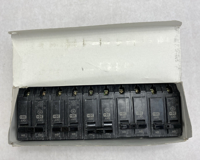 General Electric Model C THQL2130 30A 2 Pole Plug In Circuit Breaker Box Of 5