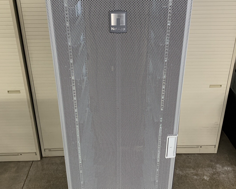 NETAPP NAC-0501 Server Rack Cabinet Unlocked No Keys