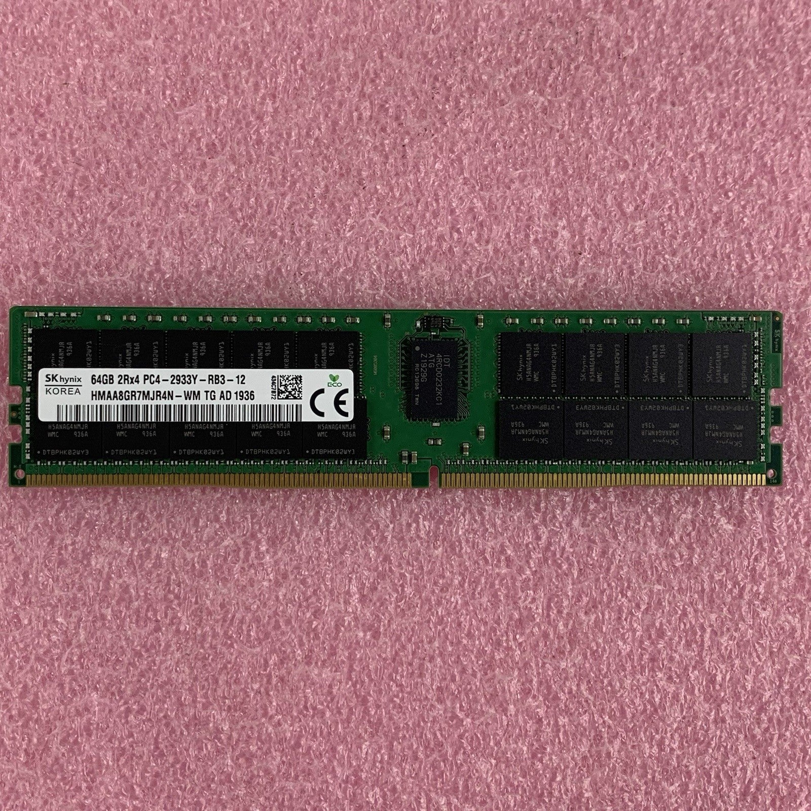 SK Hynix HMAA8GR7MJR4N-WM 64 GB PC4-23400 DDR4-2933MHz 2Rx4 Server Memory RAM1
