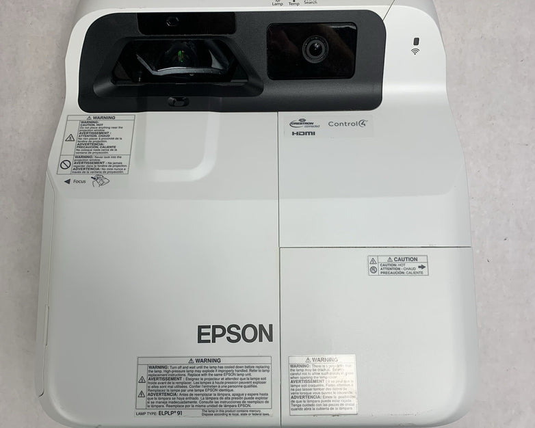 Epson PowerLite 695Wi H740A LCD Lamp Projector 220 Lamp Hours - No Remote