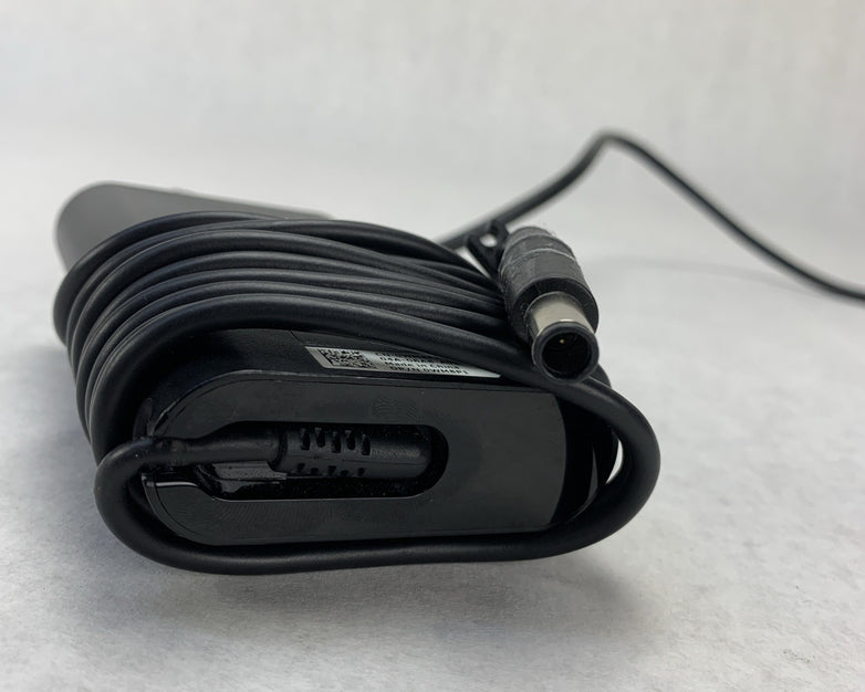 Dell 0WM8P1 65W 19.5V 3.34A 7.4mm Barrel AC Adapter Charger DA65NM192