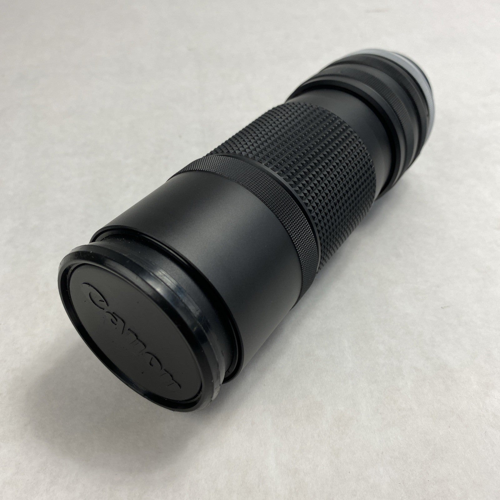 Canon Zoom Lens FL 100-200mm 1:56 No. 15876 With Carrying Case1