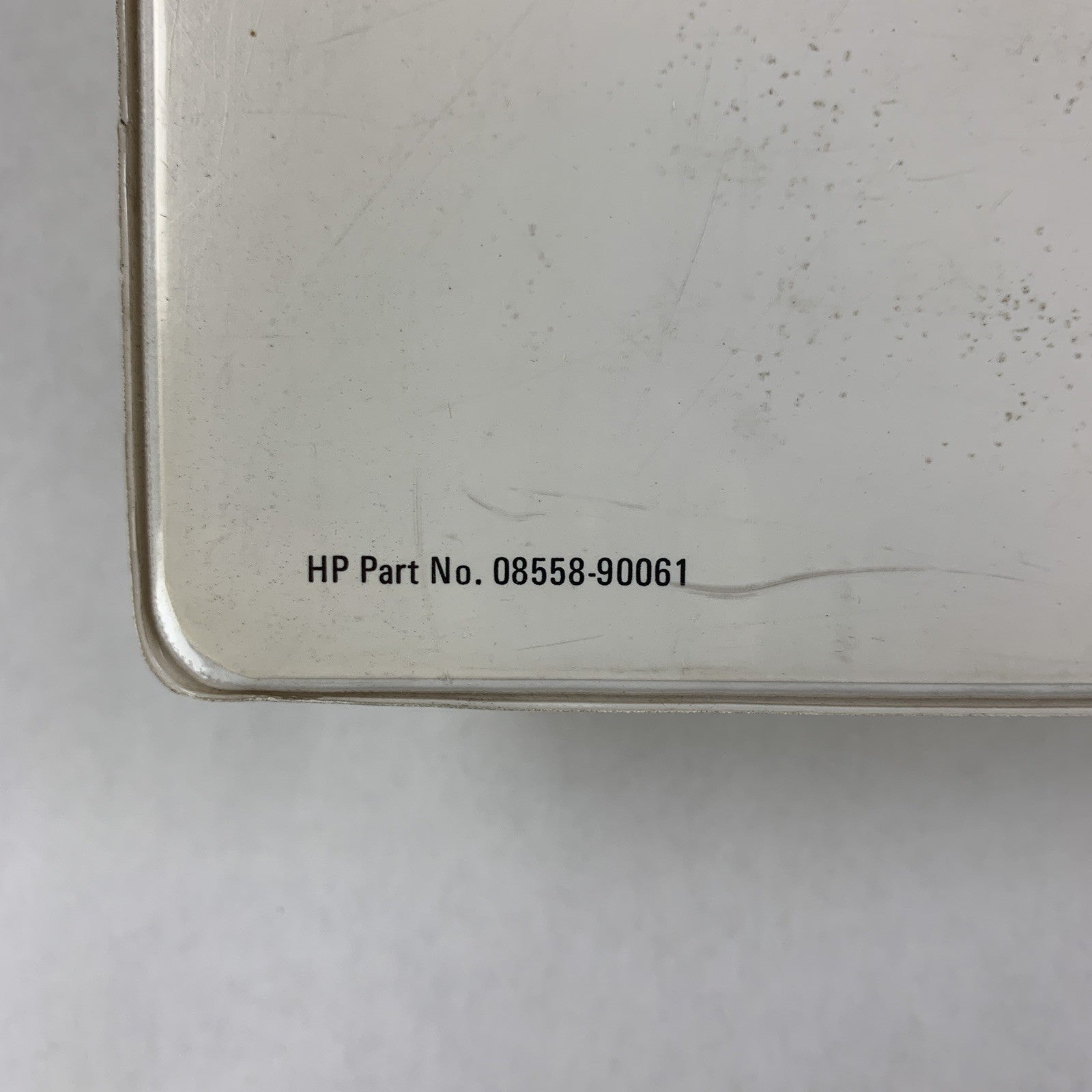 Hewlett Packard 8558B Spectrum Analyzer Operating and Service Manual 08558-90061