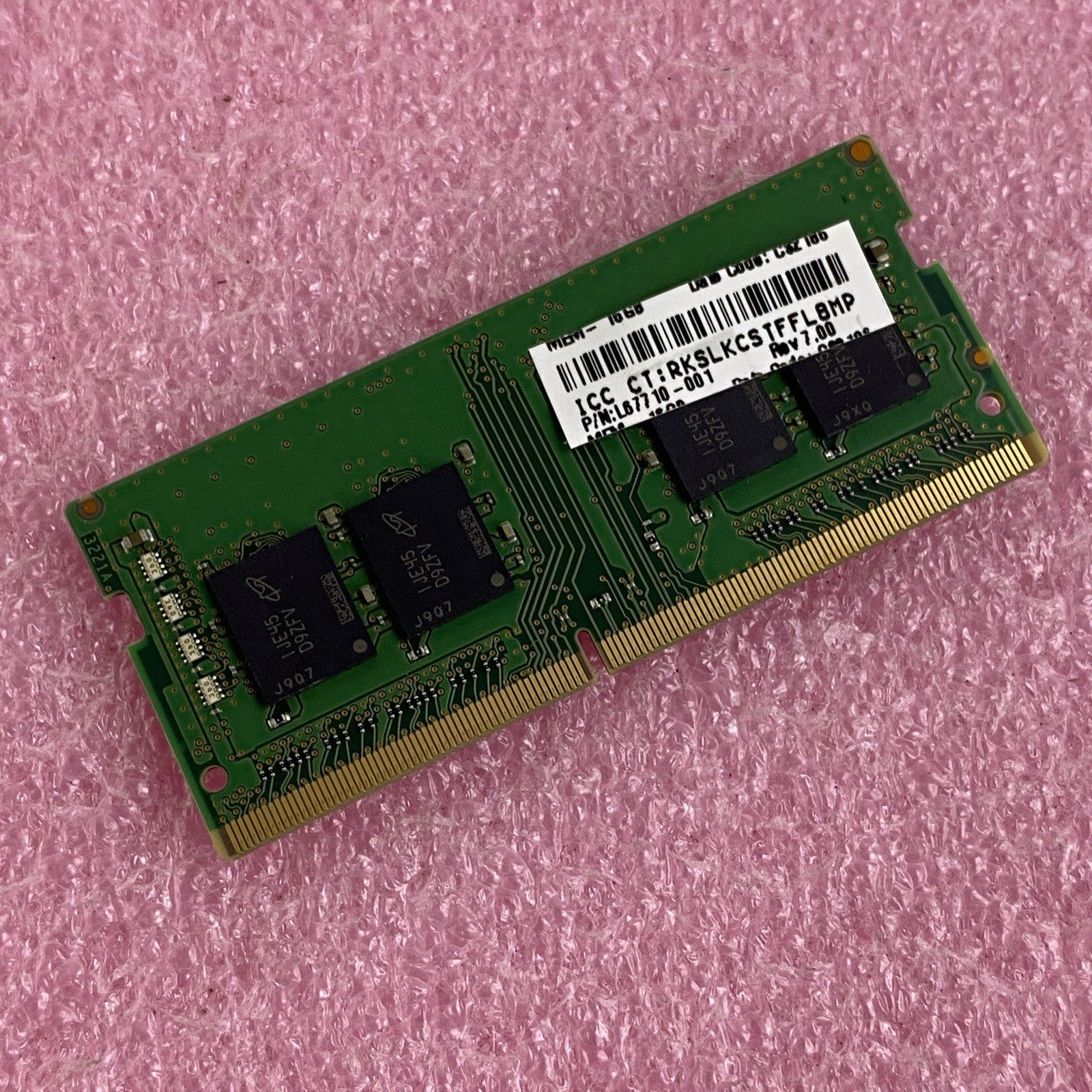 Micron MTA8ATF2G64HZ-3G2E2 16 GB 1Rx8 PC4-3200AA-SA2-11 SODIMM Laptop Memory Ram4