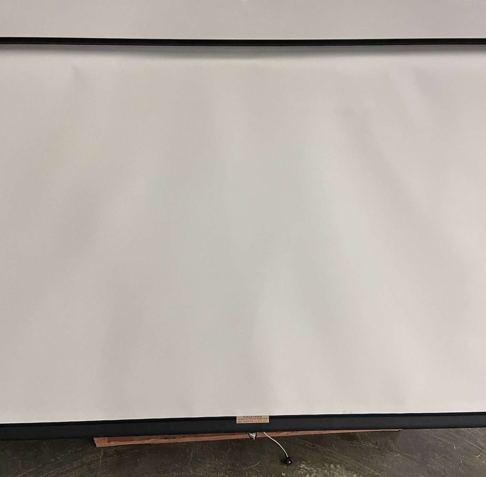 Da-Lite  Model C Manual Projection Screen 96" 16:10 - Tensioner Broken