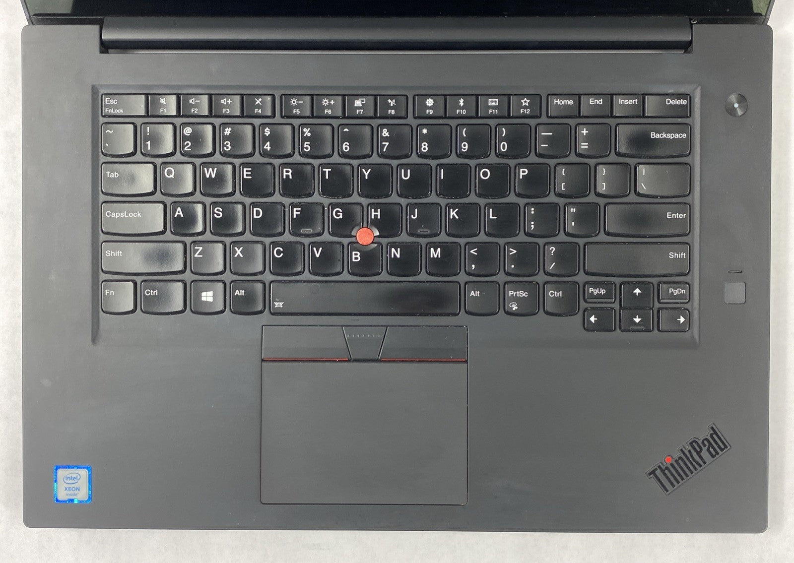 Lenovo ThinkPad P1 15.6" Touch Xeon E 2176M 2.70 GHz 16 GB RAM No HDD No OS