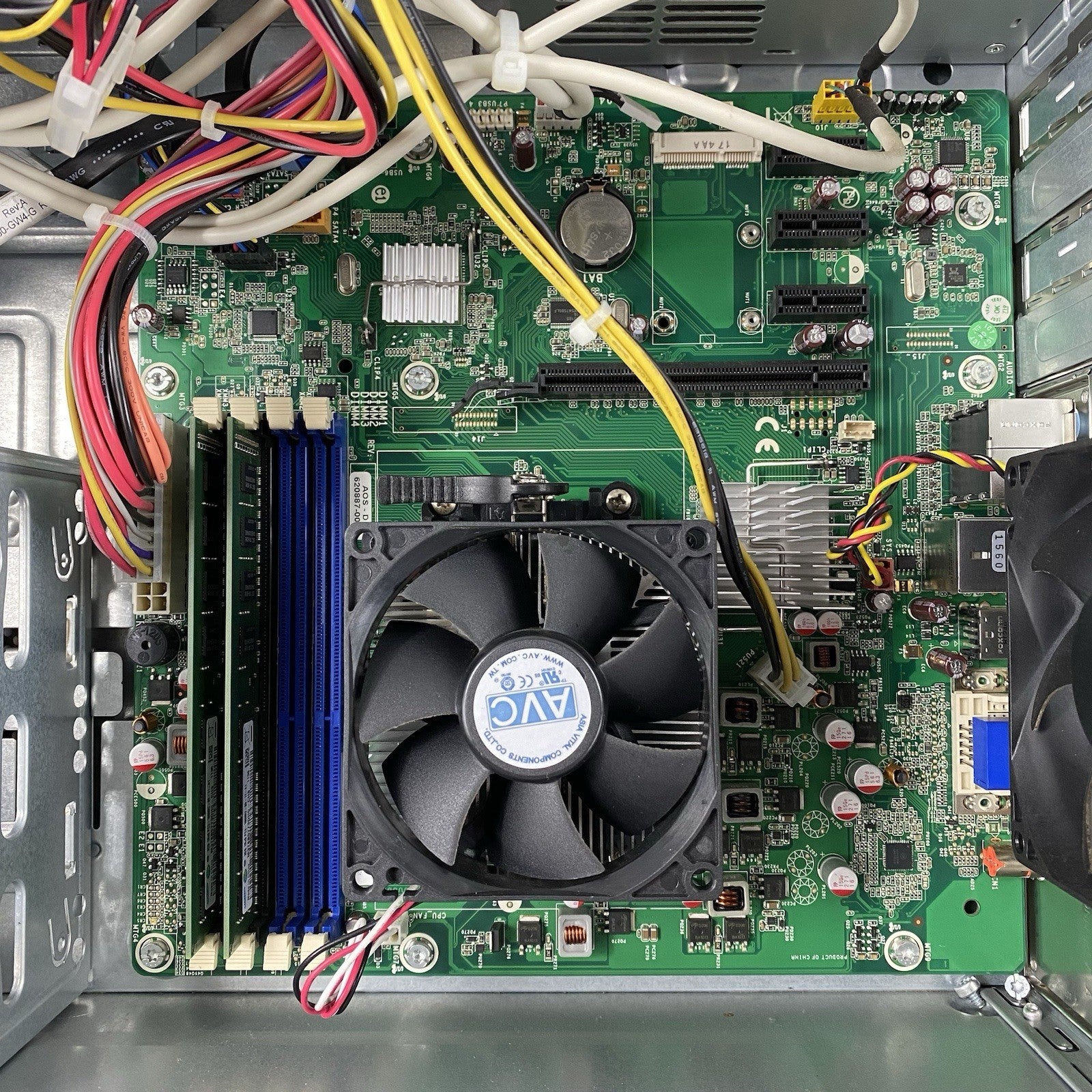 HP Pavilion P7-1010z MT AMD Athlon II x4 645 3.10GHz 4GB RAM No HDD No OS
