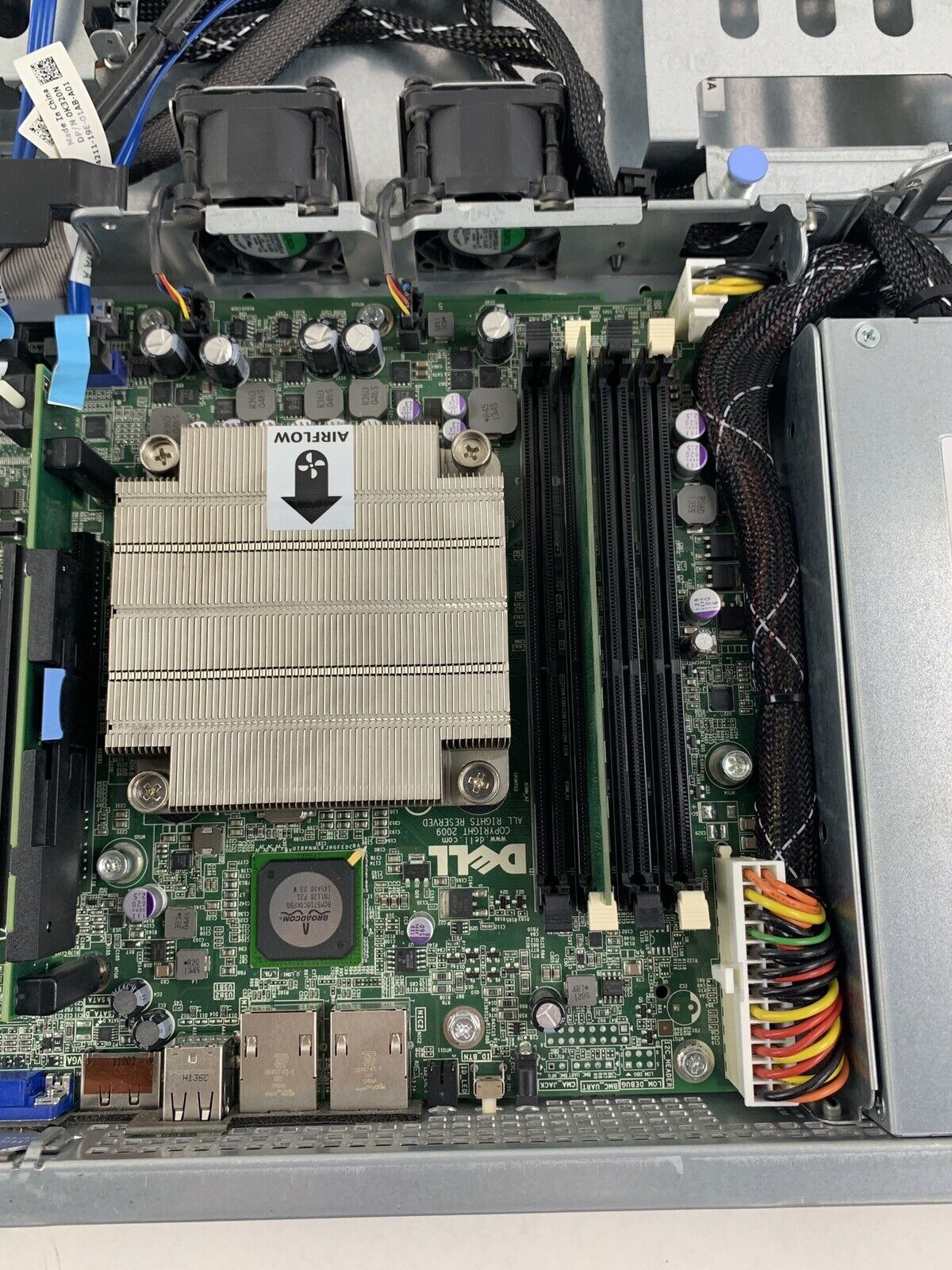 Dell Poweredge OEMR XL R210 Server 1xPentium G6950 2.8 GHz 1 GB Ram No OS No HDD