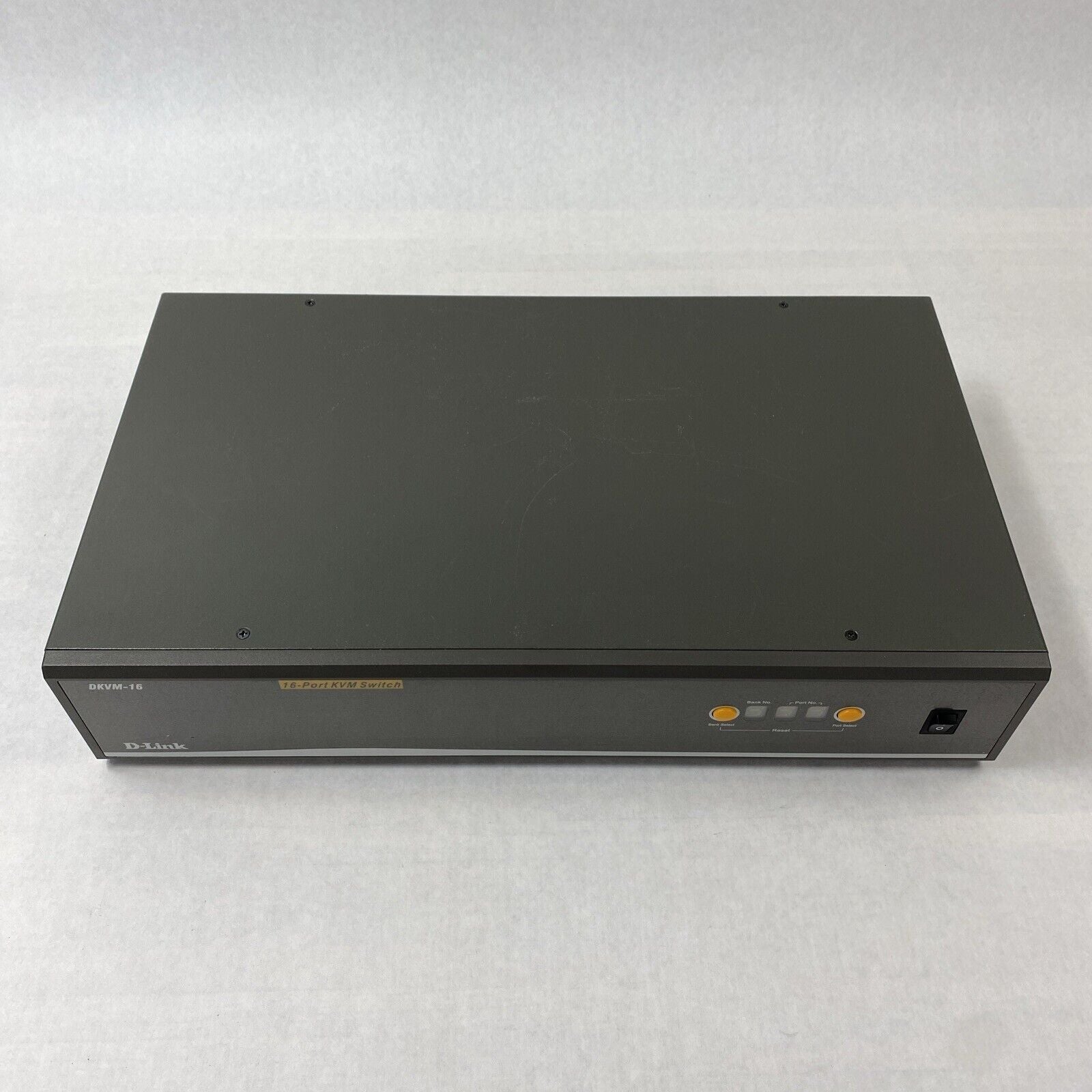 D-Link DKVM-16 PS/2 16-Port KVM Keyboard Video Mouse Switch
