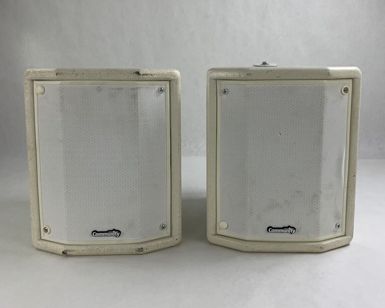 Pair of Community CPL23T 2-Way 100/250W 70v /8Ω MultiTap Loud Speaker White