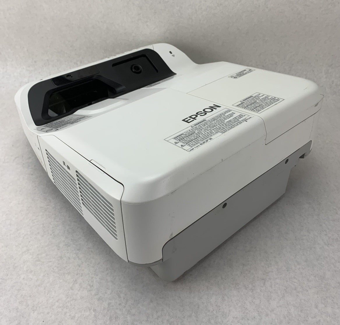 Epson PowerLite 695Wi H740A LCD Lamp Projector 712 Lamp Hours - No Remote0