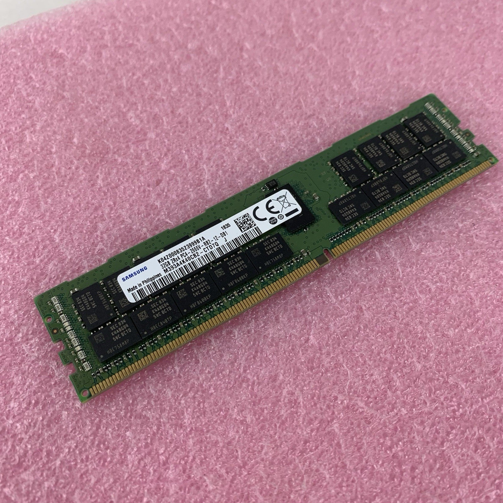 Samsung M393A4K40CB2-CTD7Q 32 GB 2RX4 PC4-2666V DDR4 Server Memory Ram  Tested0