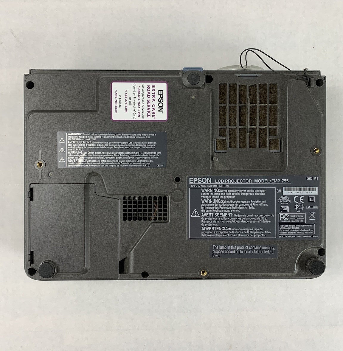 Epson PowerLite EMP-755 LCD Projector w/ Remote - Parts or Repair