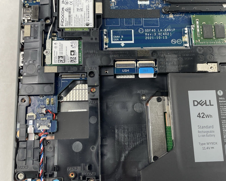 Dell Latitude 5420 14" i7-1165G7 2.80 GHz 8 GB RAM No SSD/OS/AC - READ
