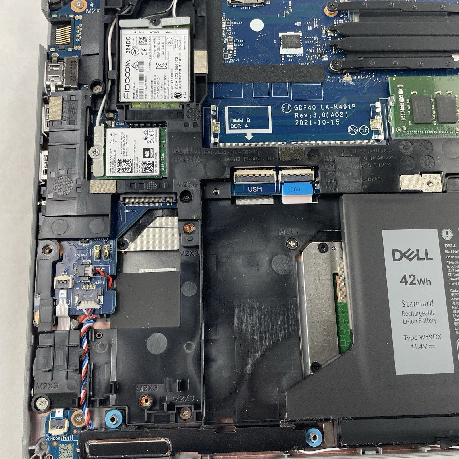 Dell Latitude 5420 14" i7-1165G7 2.80 GHz 8 GB RAM No SSD/OS/AC - READ20