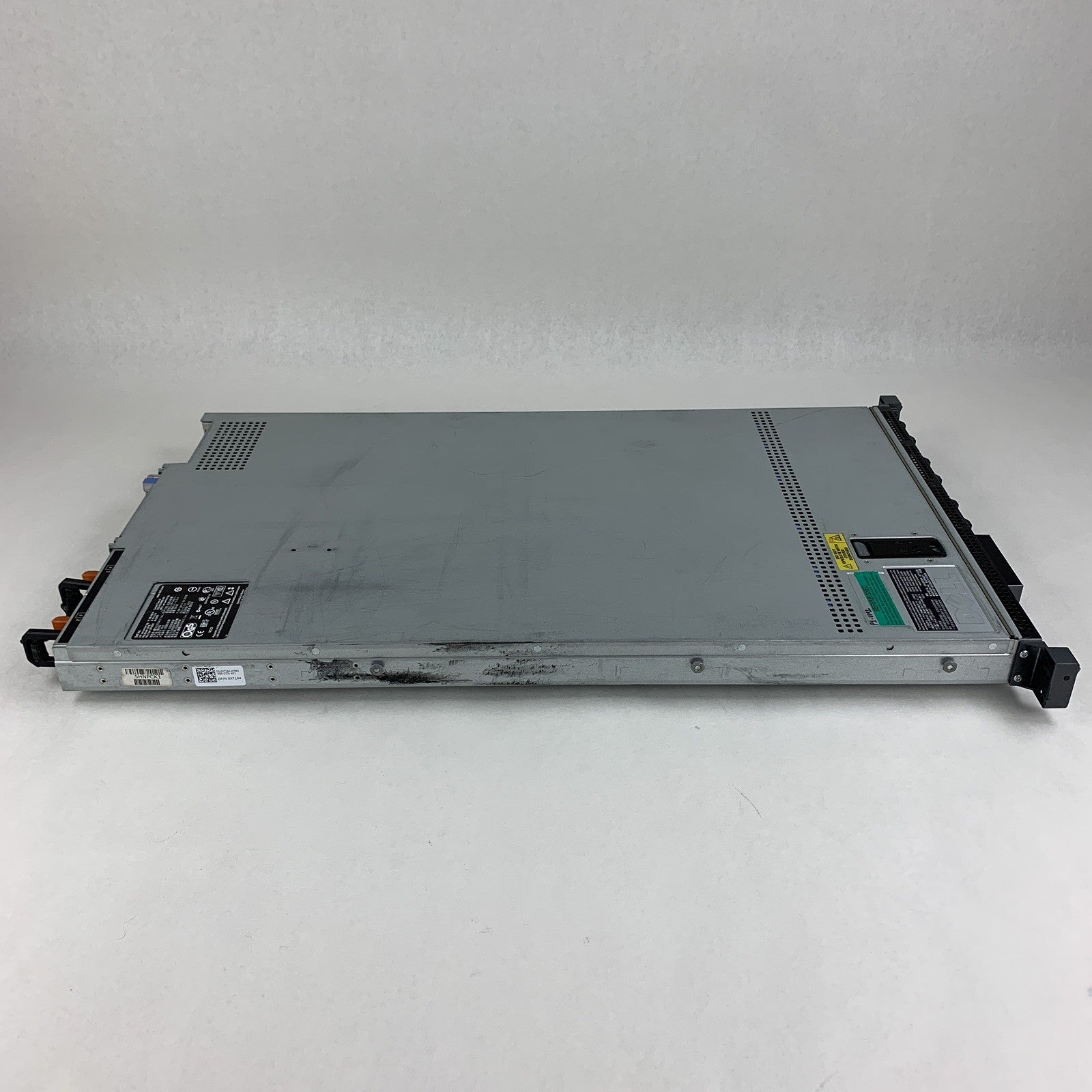 Dell PowerEdge R610 Server 1x Xeon E5520 2.27 GHz 16 GB RAM No HDD No OS