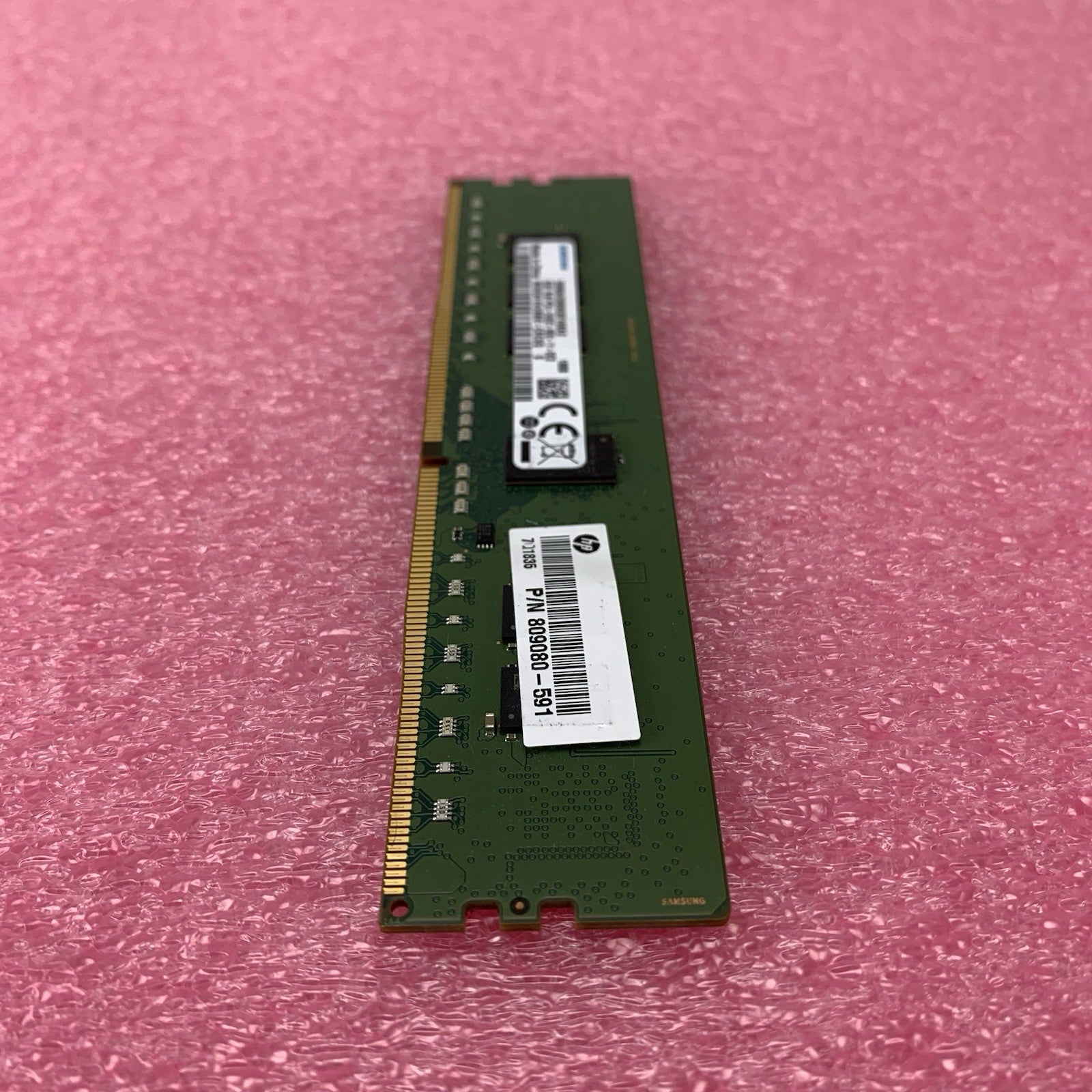 Samsung M393A1K43BB0-CRC0Q PC4-2400T-RD0-11-DC0 8GB 1Rx8 Desktop Memory RAM2