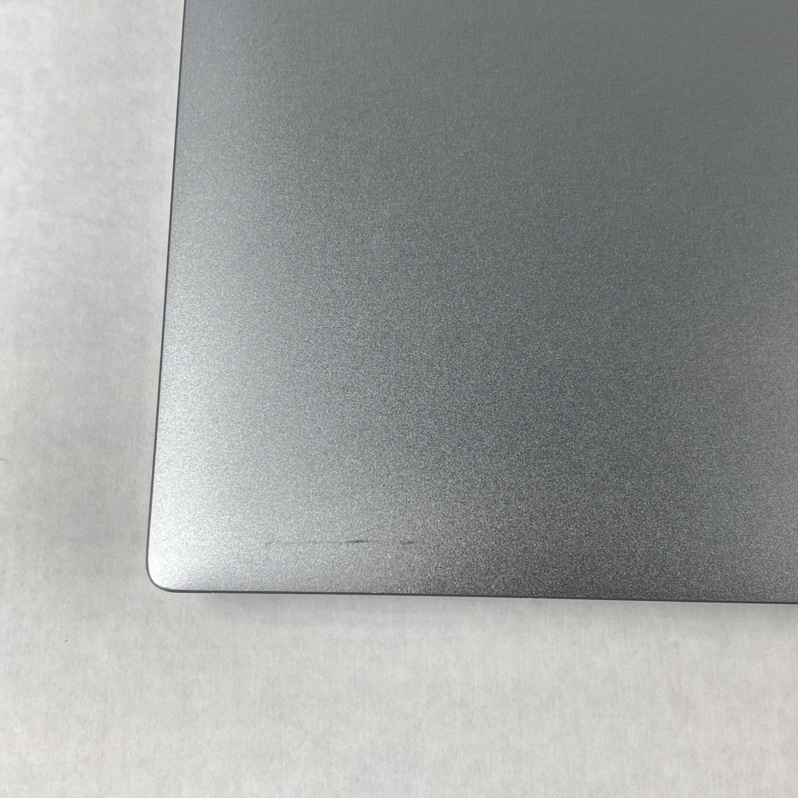 Dell Precision 5510 Core i7-6820HQ 2.7 GHz 8GB RAM 15.6" No Battery No HDD No OS