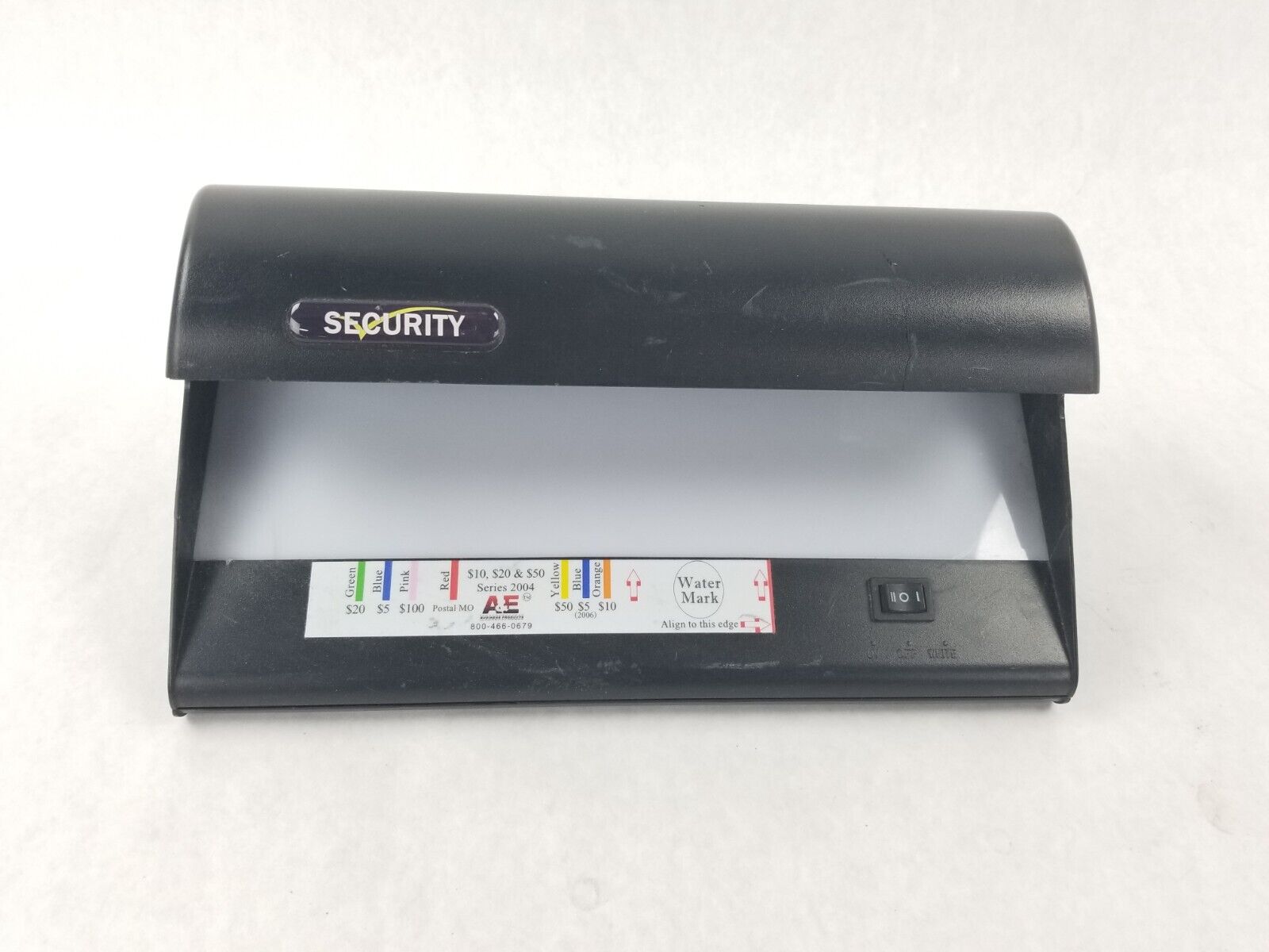 A&E Products Series 2004 Counterfit Bill Checker UV and White light