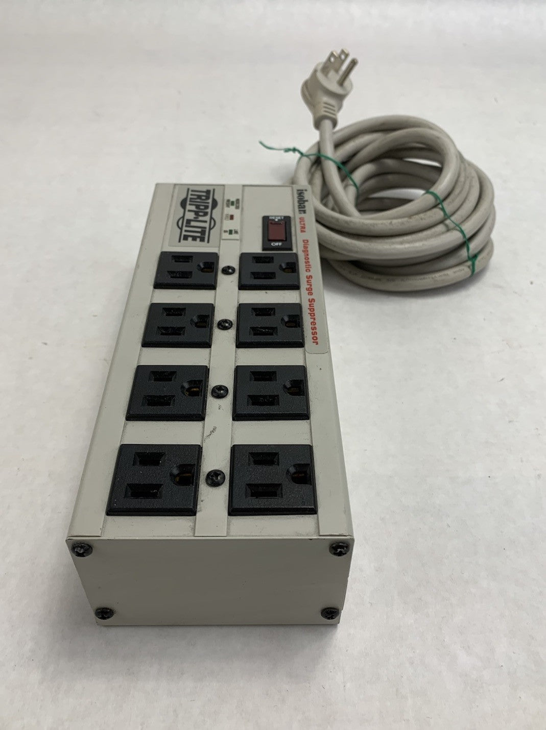 Tripp Lite ISOBAR8ULTRA Diagnostic Surge Suppressor2