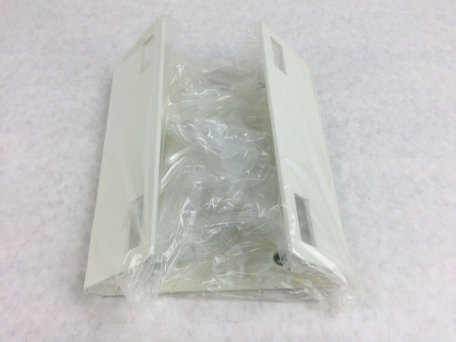 Hanwha Techwin SBP-300PM Pole Mount Base Adapter
