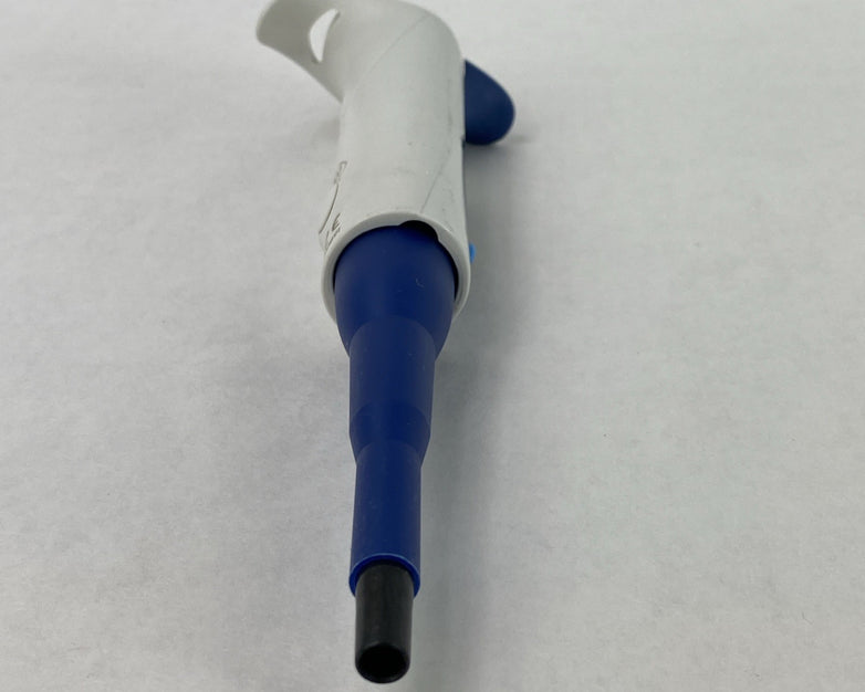 Biohit m1000 100-1000 µL Single Channel Handheld Manual Pipette