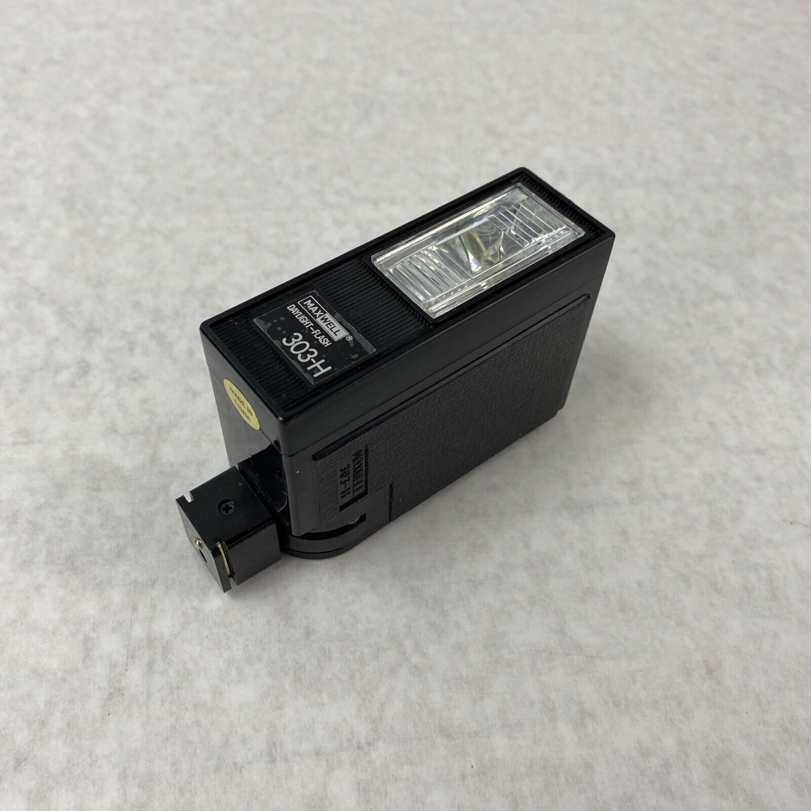 Maxwell 303-H Camera Flash Unit