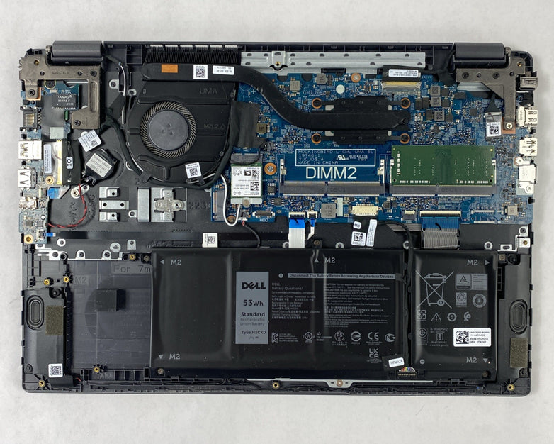 Dell Latitude 3510 Intel Core i7-10510U 1.80 GHz 8 GB RAM 15.6" No SSD No OS