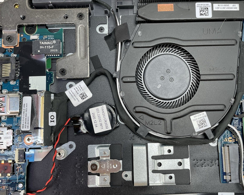 Dell Latitude 3510 15.6" i7-10210U 1.60 GHz 8 GB RAM No SSD/OS/AC - Bad USB