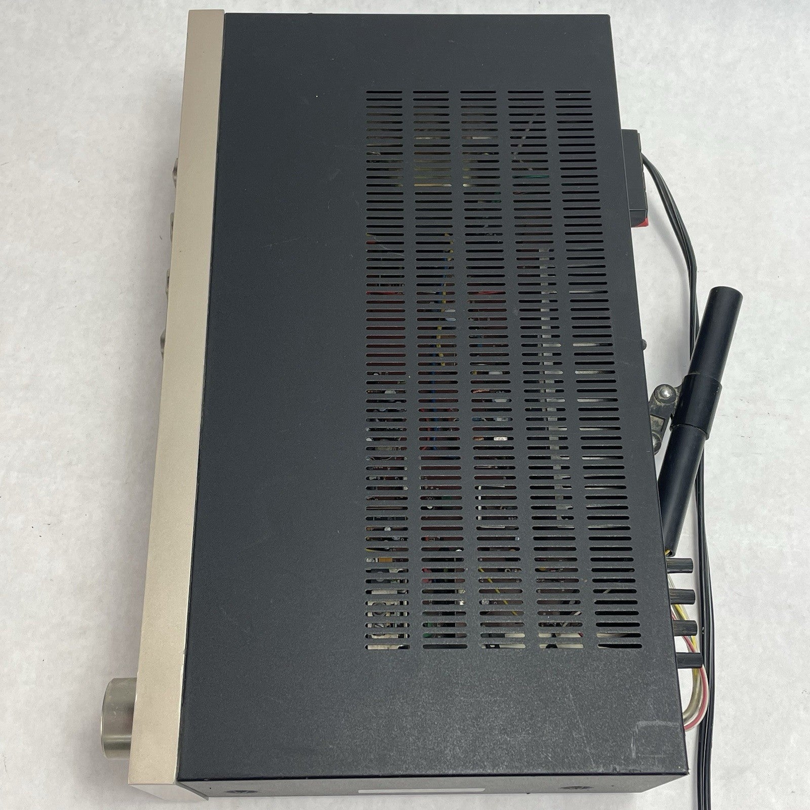 Marantz SR225 Stereo Receiver Tested17