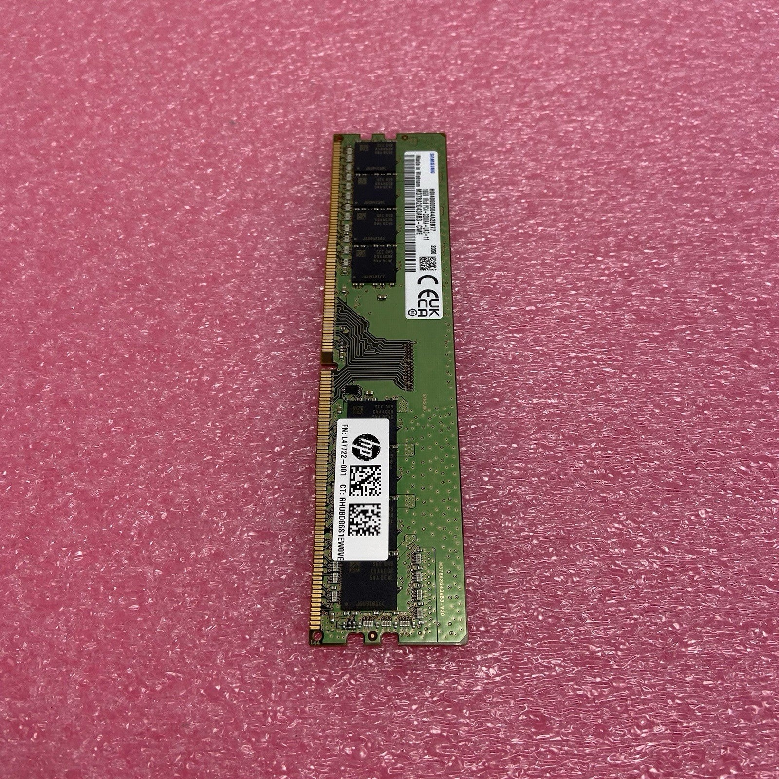 Samsung M378A2G43AB3-CWE 16GB 1Rx8 PC4-3200AA-UA3-11 16GB Desktop RAM Module 1